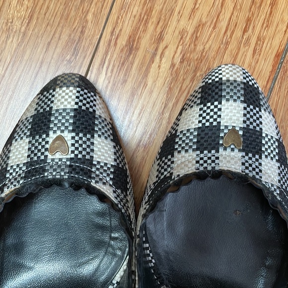 Gorgeous Black and White Rochas stilettos - Picture 5 of 5